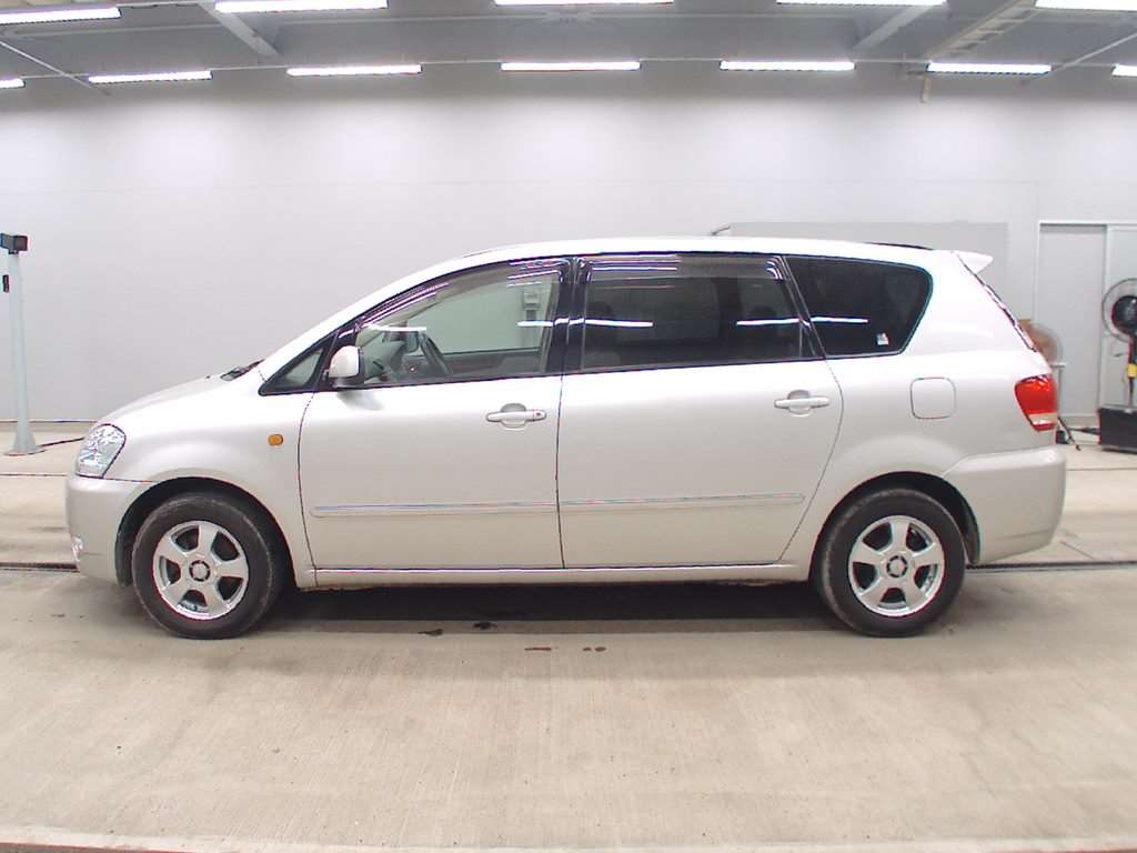 TOYOTA IPSUM