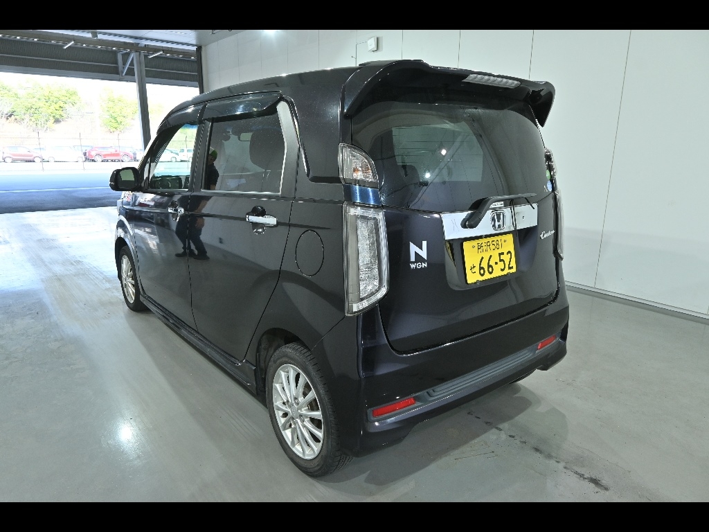 HONDA N-WGN