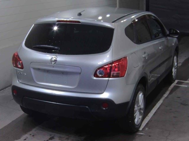 NISSAN DUALIS