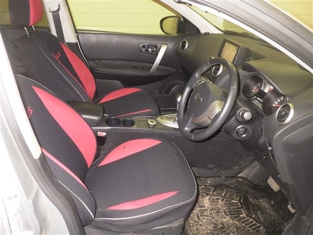 NISSAN DUALIS