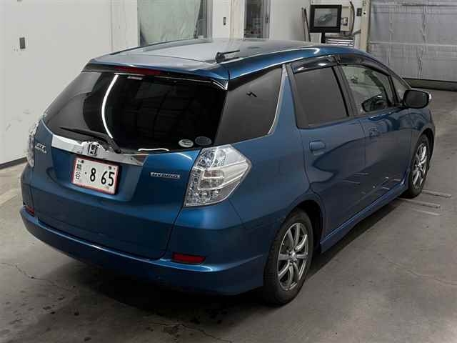 HONDA FIT SHUTTLE