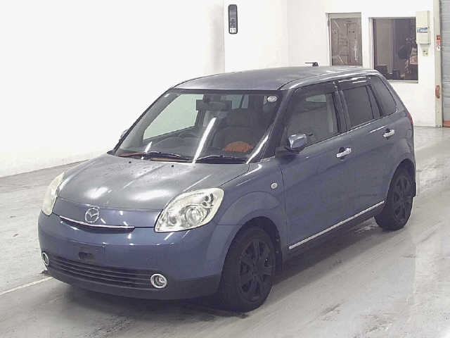 MAZDA VERISA