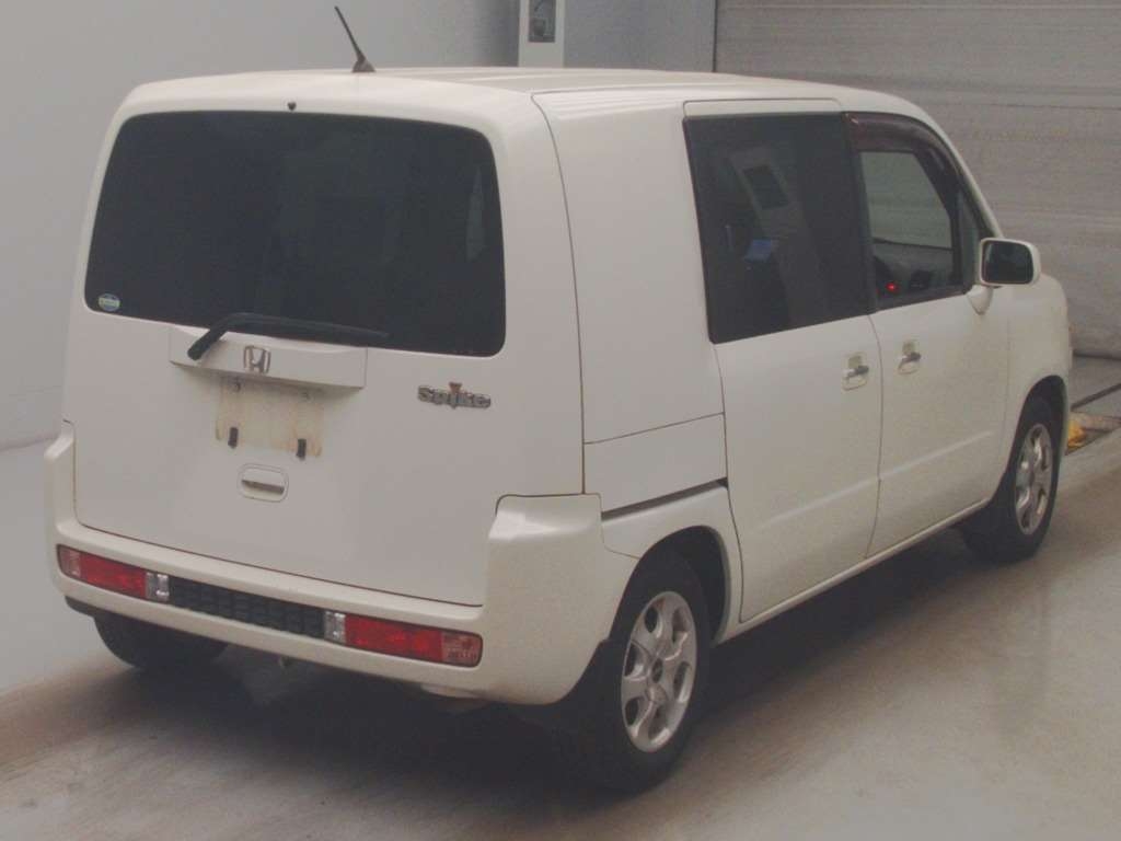 HONDA MOBILIO SPIKE