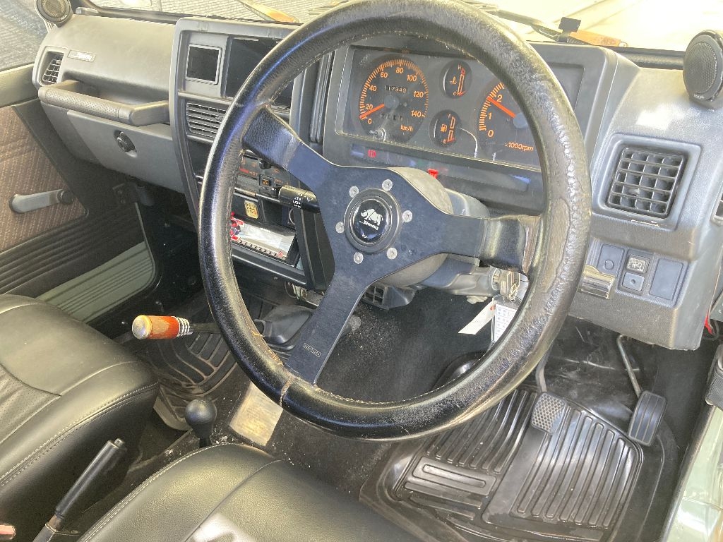 SUZUKI JIMNY