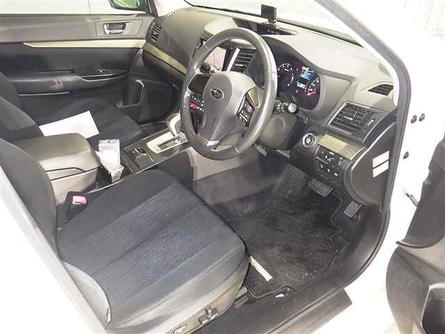 SUBARU LEGACY