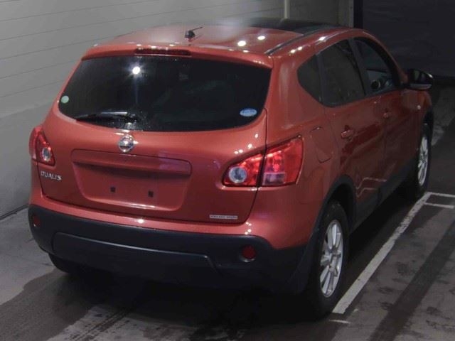 NISSAN DUALIS