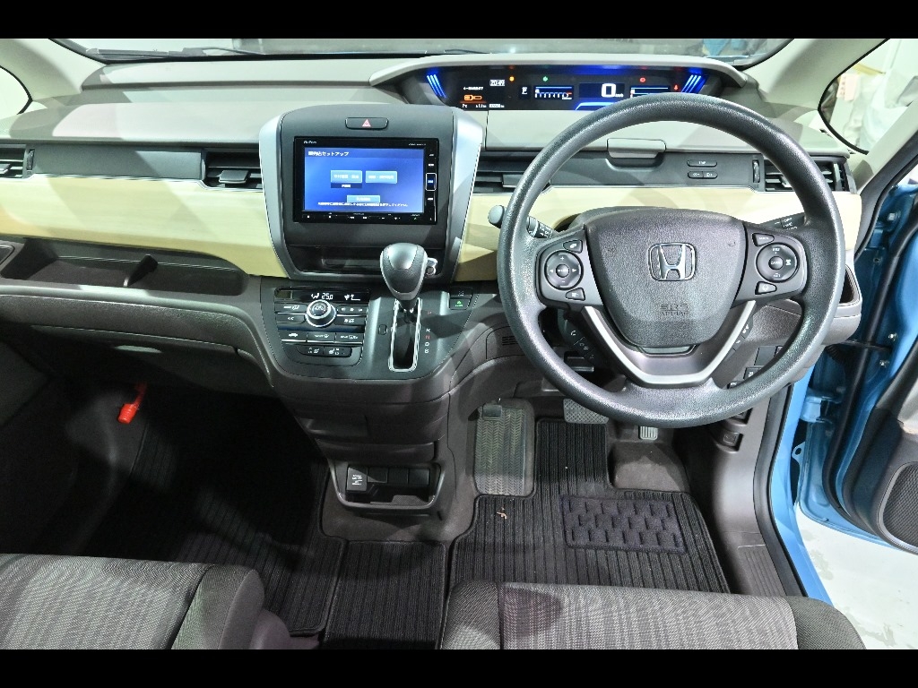 HONDA FREED