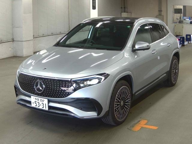 MERCEDES-BENZ EQA