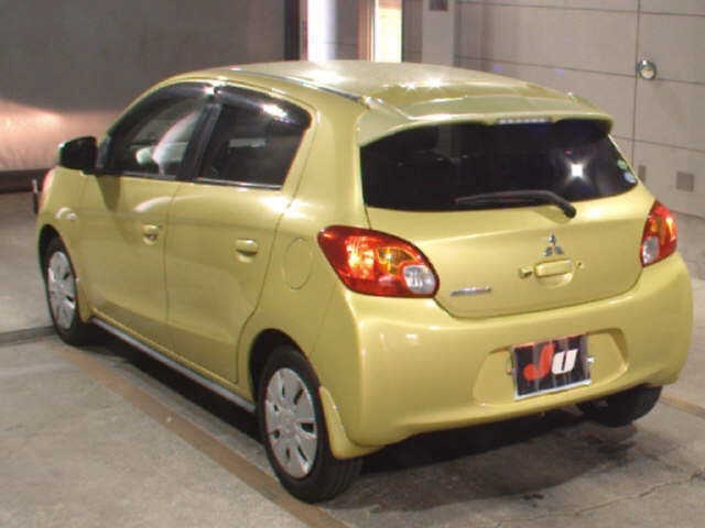 MITSUBISHI MIRAGE