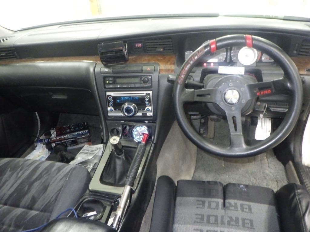 NISSAN LAUREL