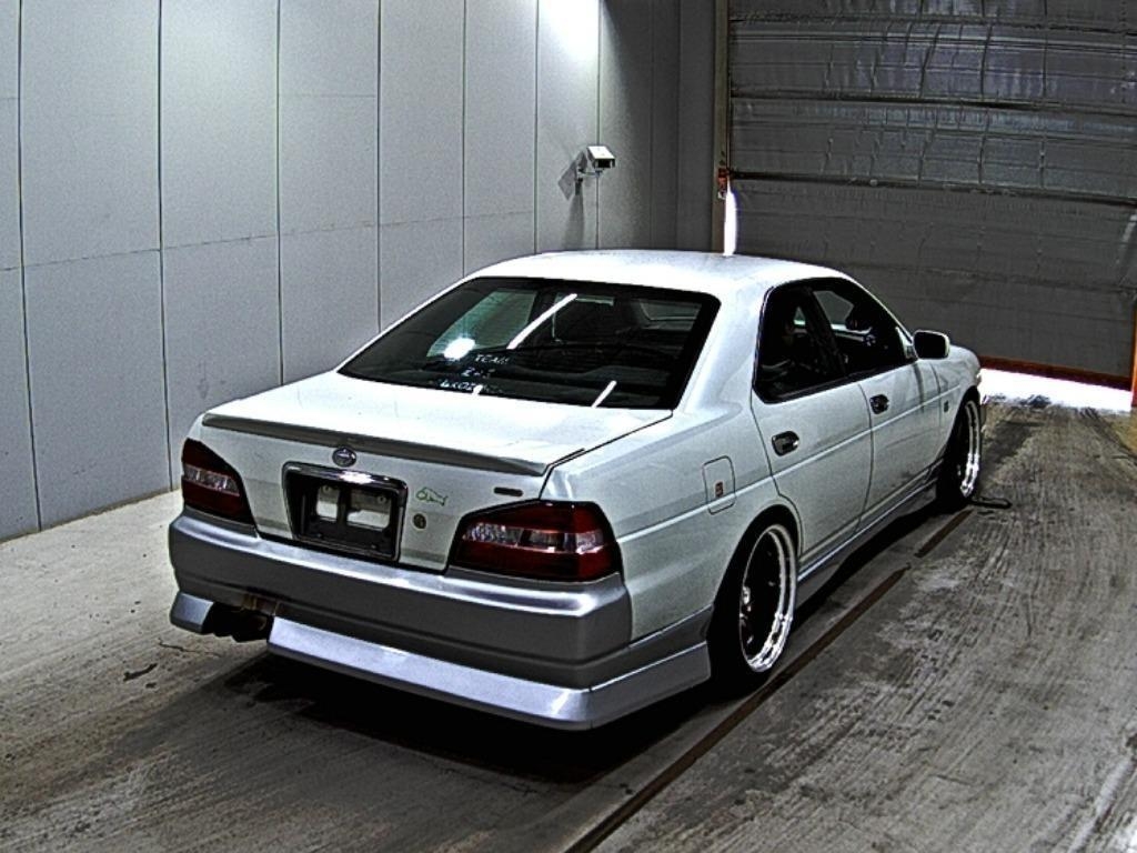 NISSAN LAUREL