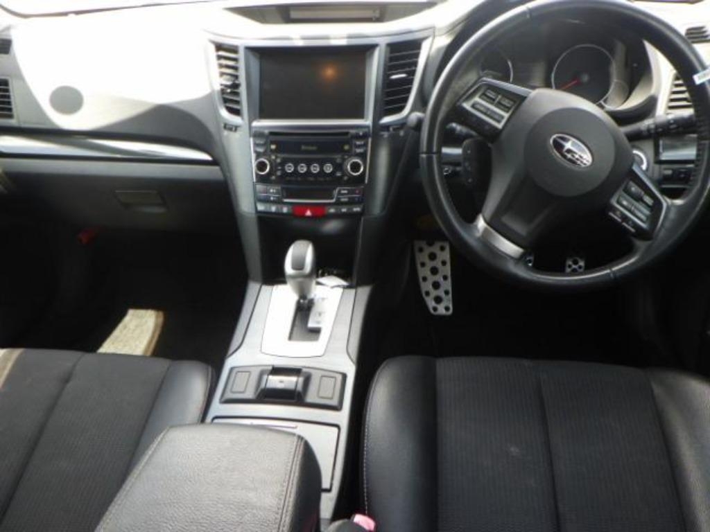 SUBARU LEGACY