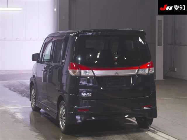 MITSUBISHI DELICA D:2