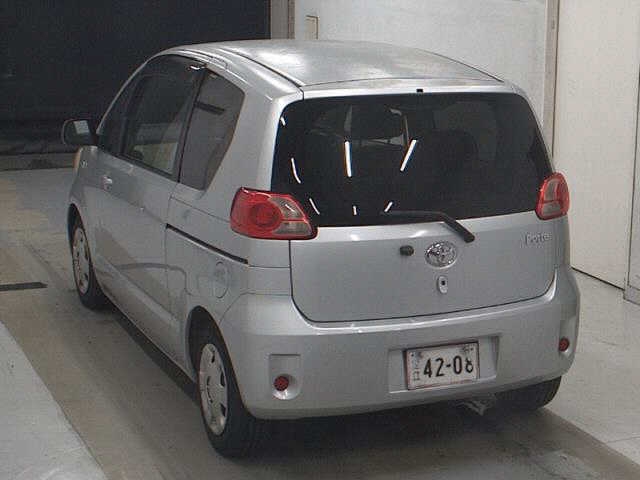 TOYOTA PORTE