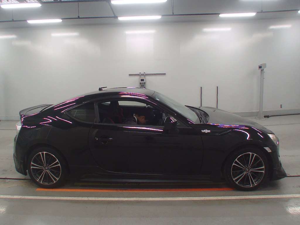 TOYOTA GT 86