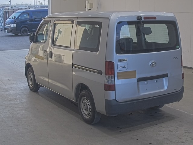TOYOTA LITE ACE
