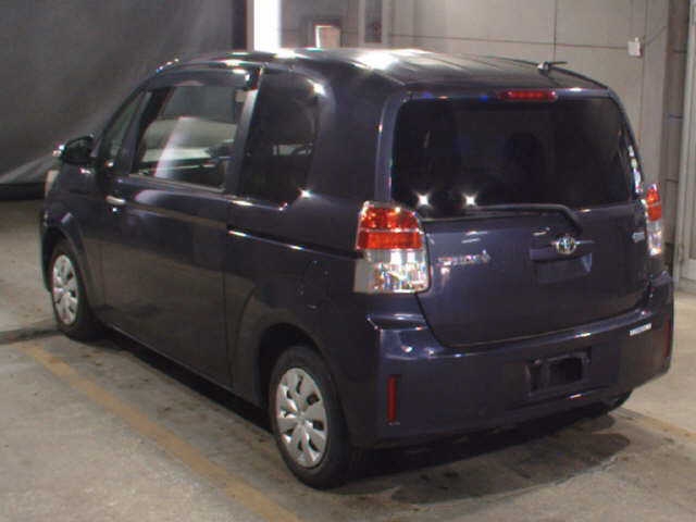TOYOTA SPADE