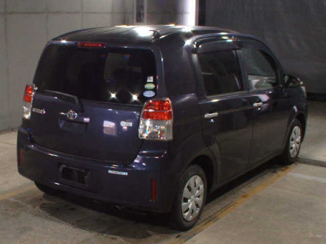 TOYOTA SPADE