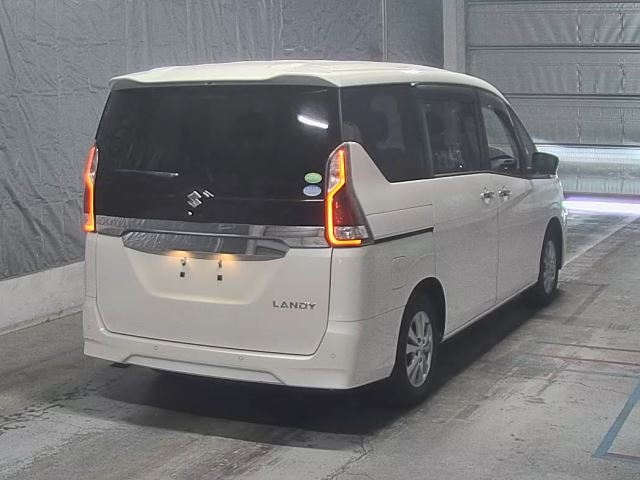 SUZUKI LANDY