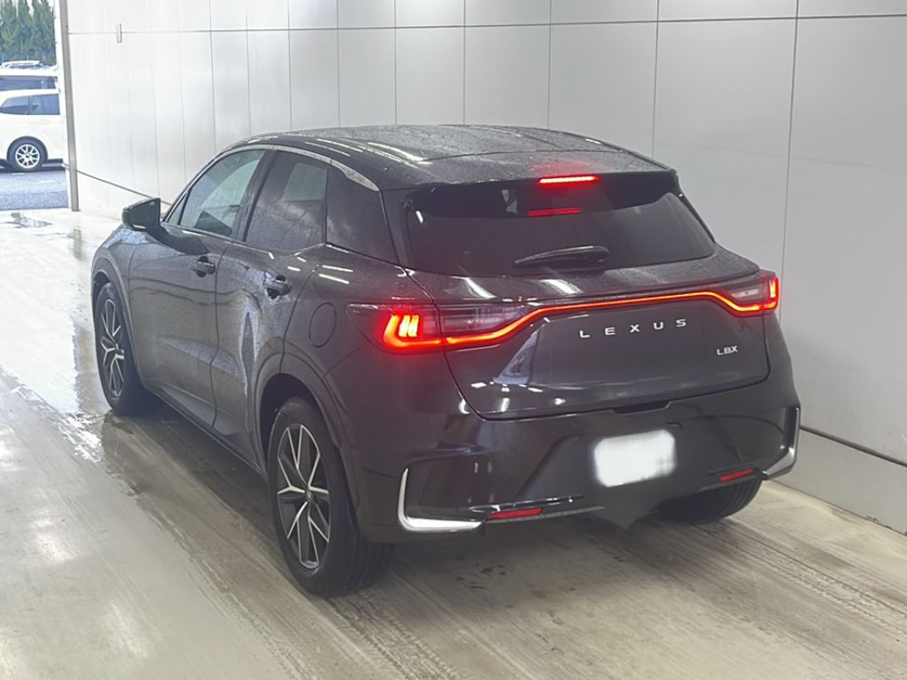 LEXUS LBX