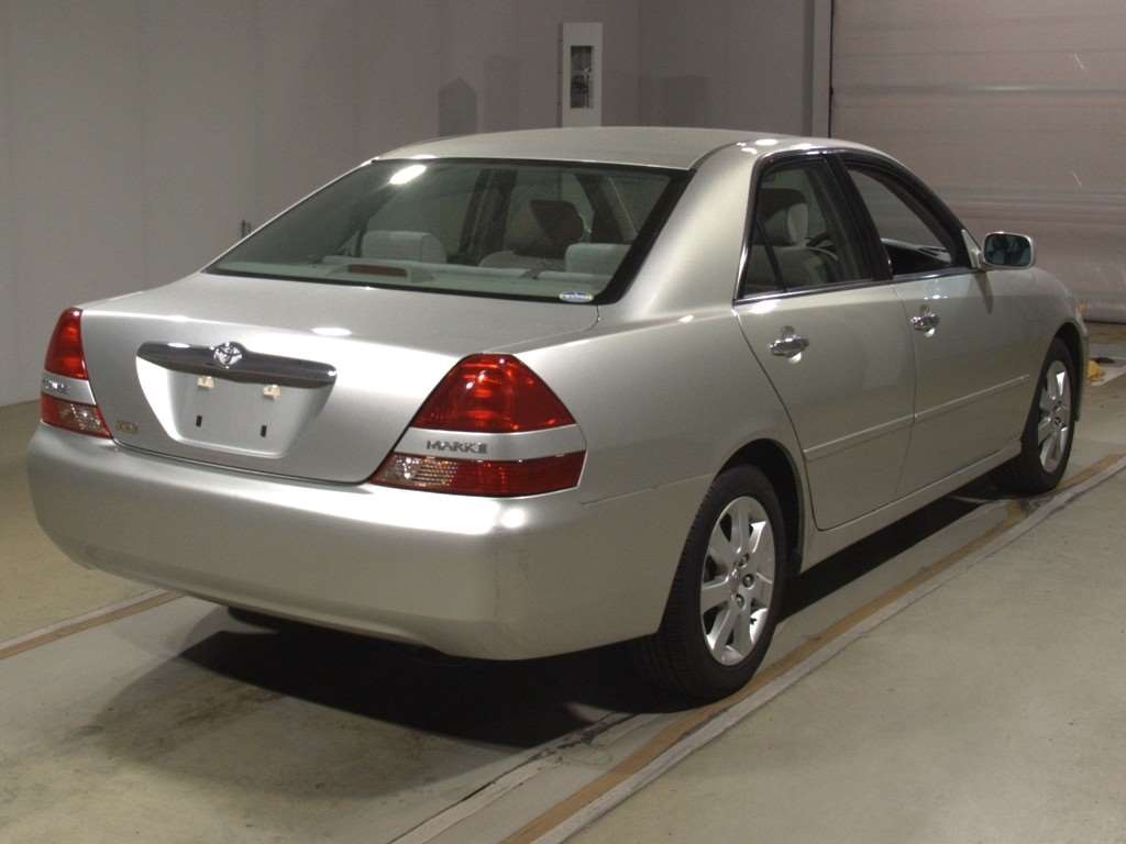 TOYOTA MARK II