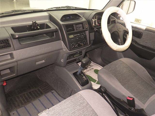 MITSUBISHI PAJERO MINI