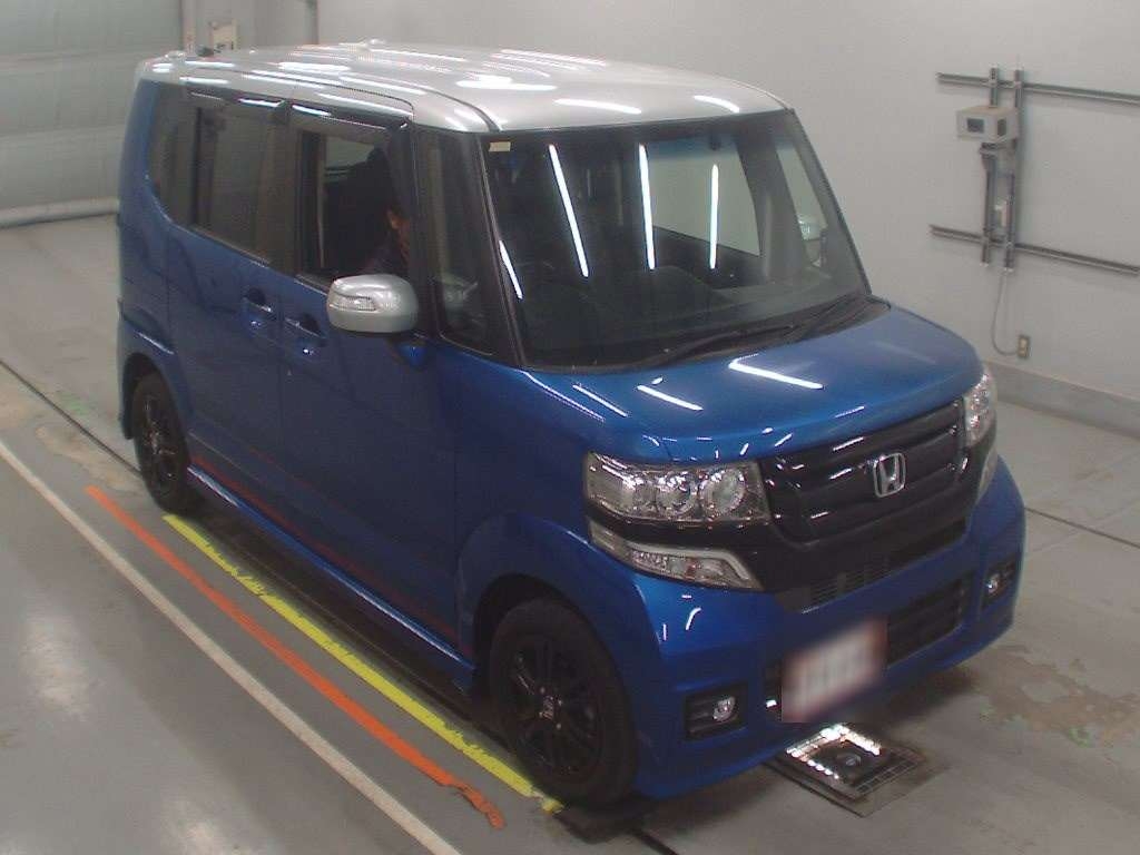 HONDA N-BOX+
