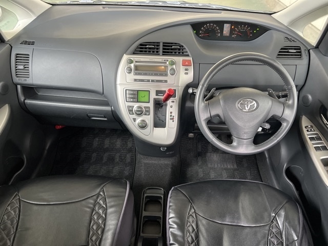 TOYOTA RACTIS