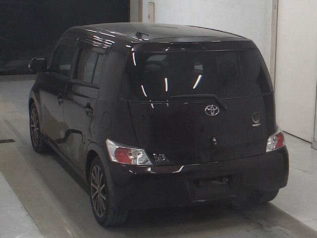 TOYOTA BB