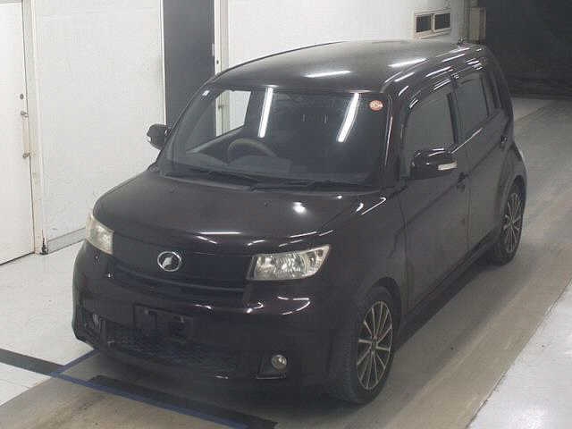 TOYOTA BB