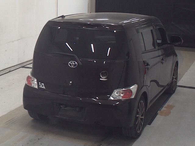 TOYOTA BB