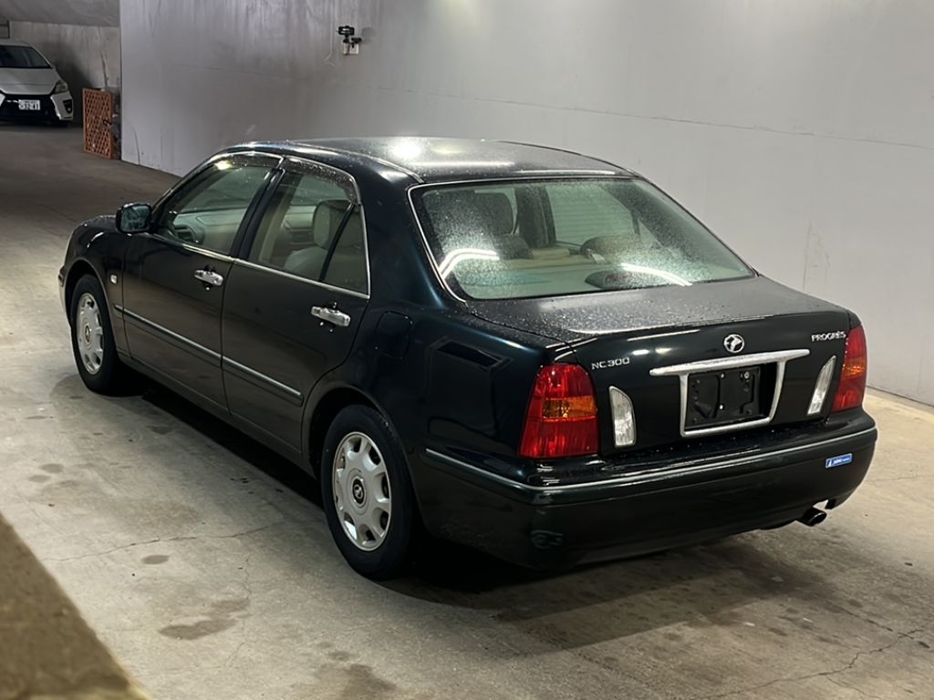 TOYOTA PROGRES