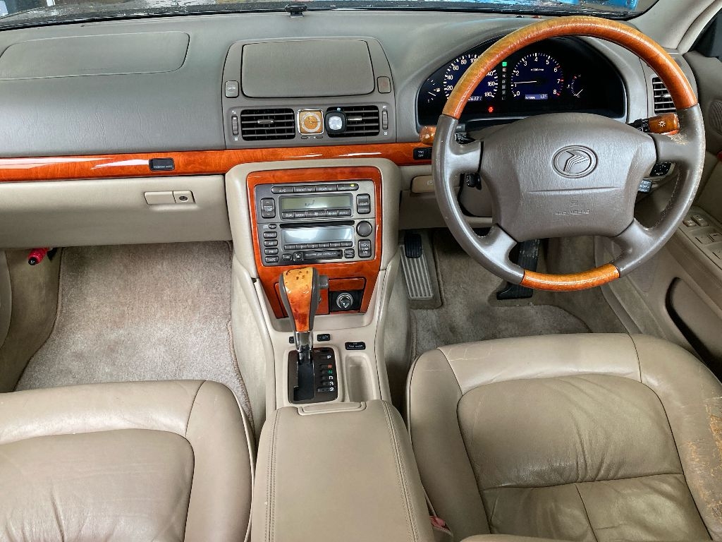 TOYOTA PROGRES