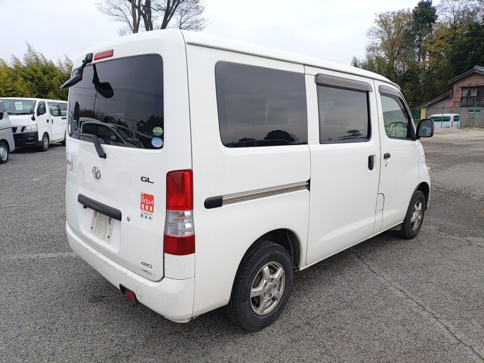 TOYOTA TOWN ACE