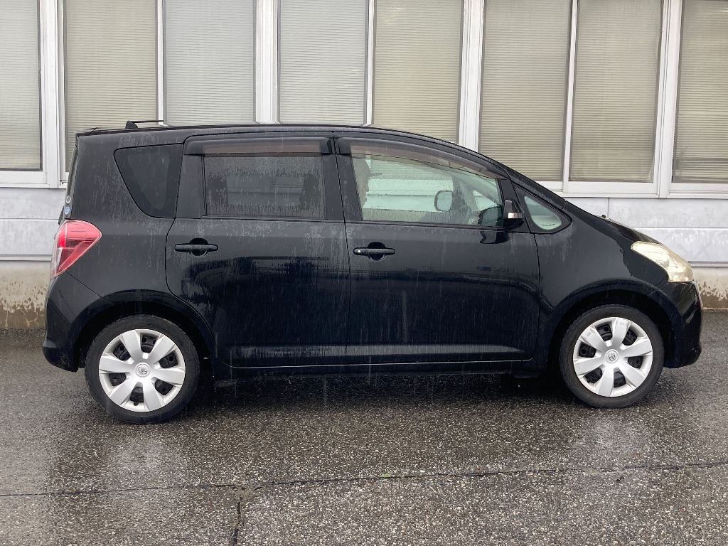 TOYOTA RACTIS