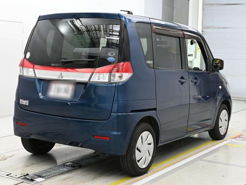 MITSUBISHI DELICA D:2