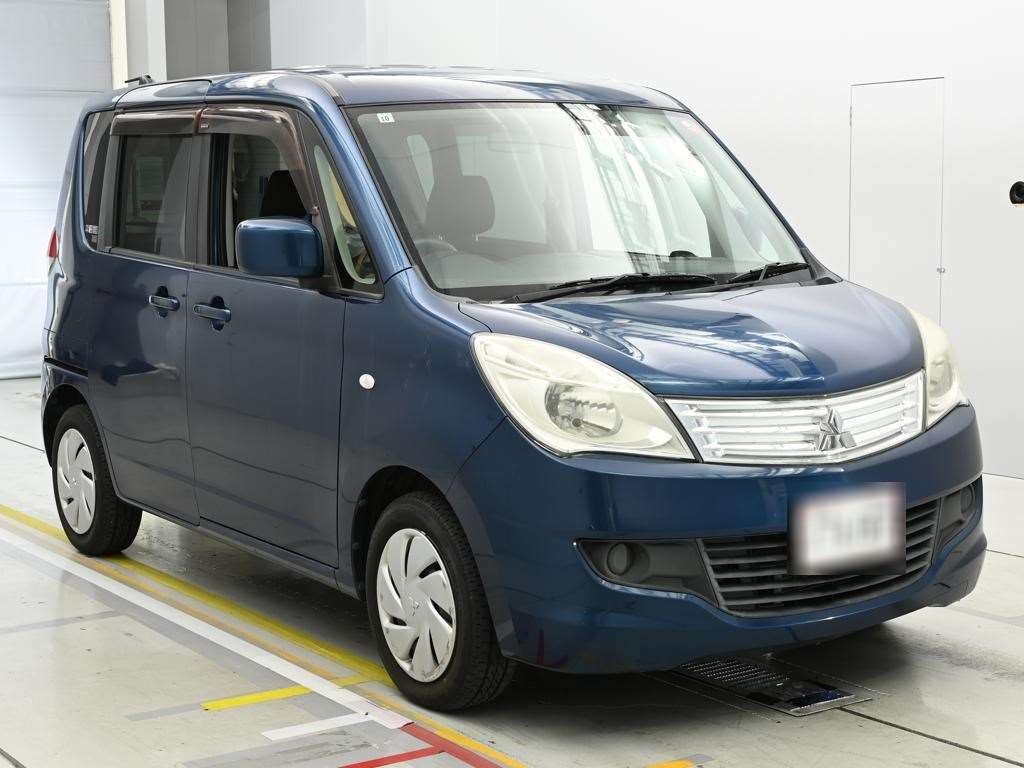 MITSUBISHI DELICA D:2
