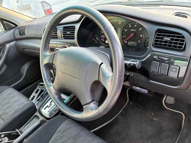 SUBARU LEGACY B4