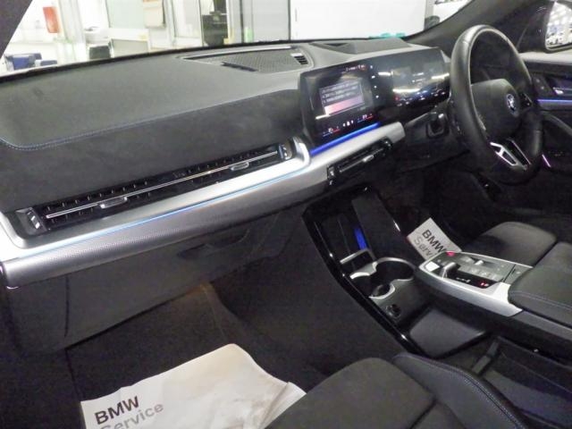 BMW IX2