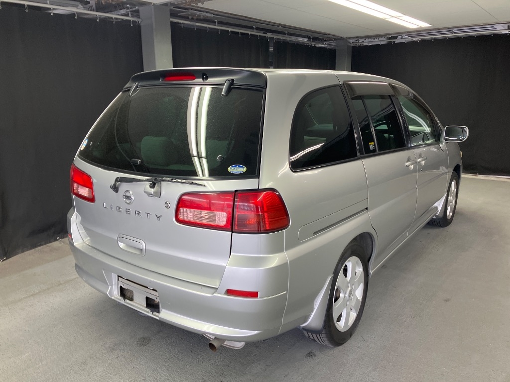 NISSAN LIBERTY
