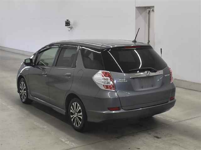 HONDA FIT SHUTTLE