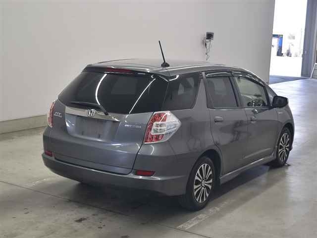 HONDA FIT SHUTTLE