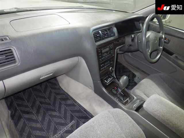 TOYOTA MARK II