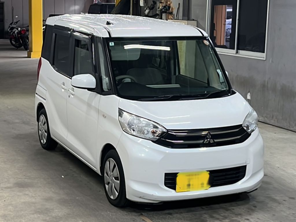 MITSUBISHI EK SPACE