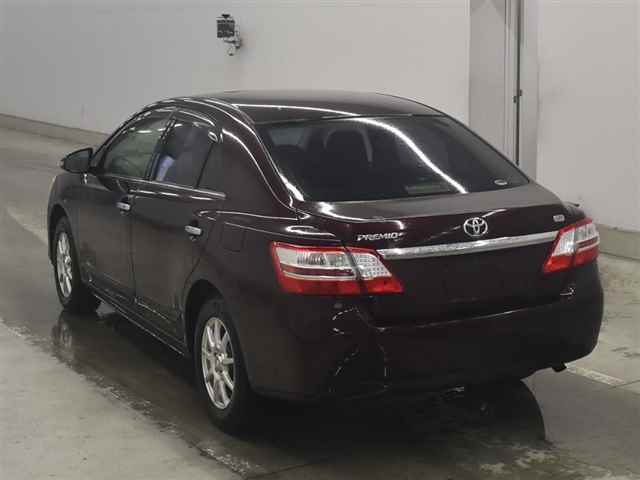 TOYOTA PREMIO