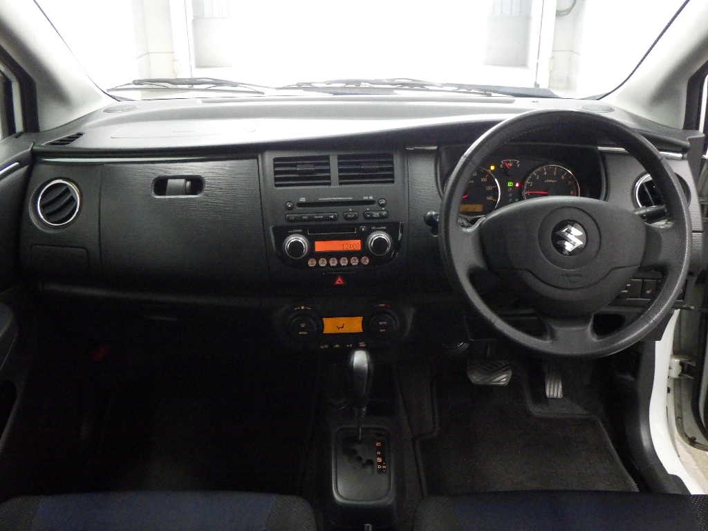 SUZUKI CERVO
