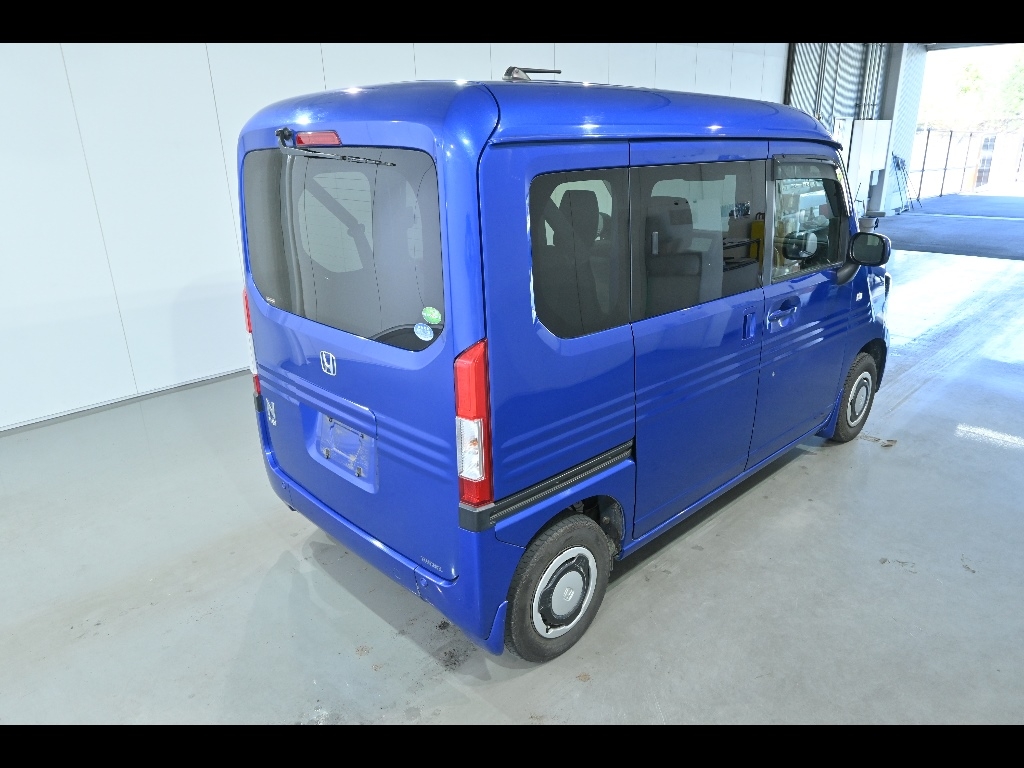 HONDA N-VAN