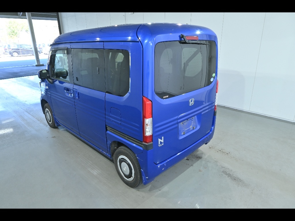 HONDA N-VAN