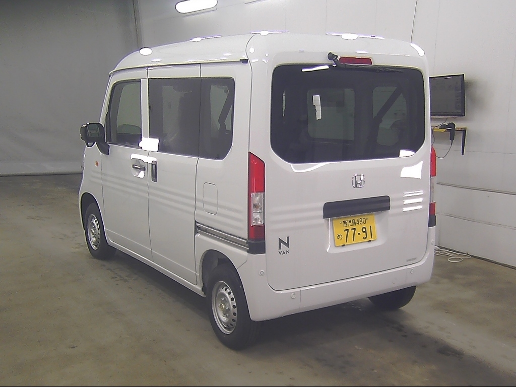 HONDA N-VAN