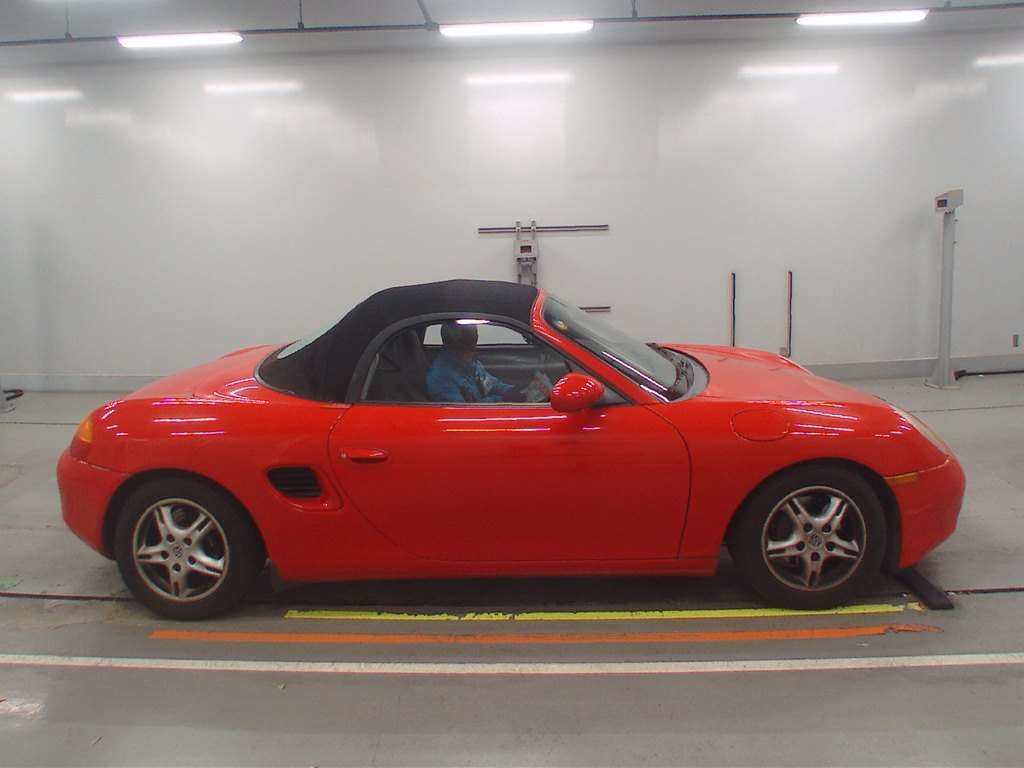 PORSCHE BOXSTER